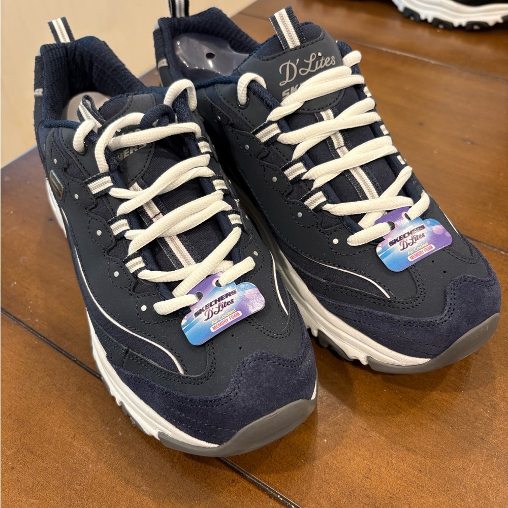 Skechers D'Lites Blue and White Athletic Shoes